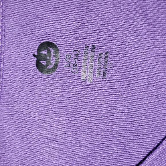 Halloween Tee's Bundle of 2 Size L & XL - Picture 4 of 8